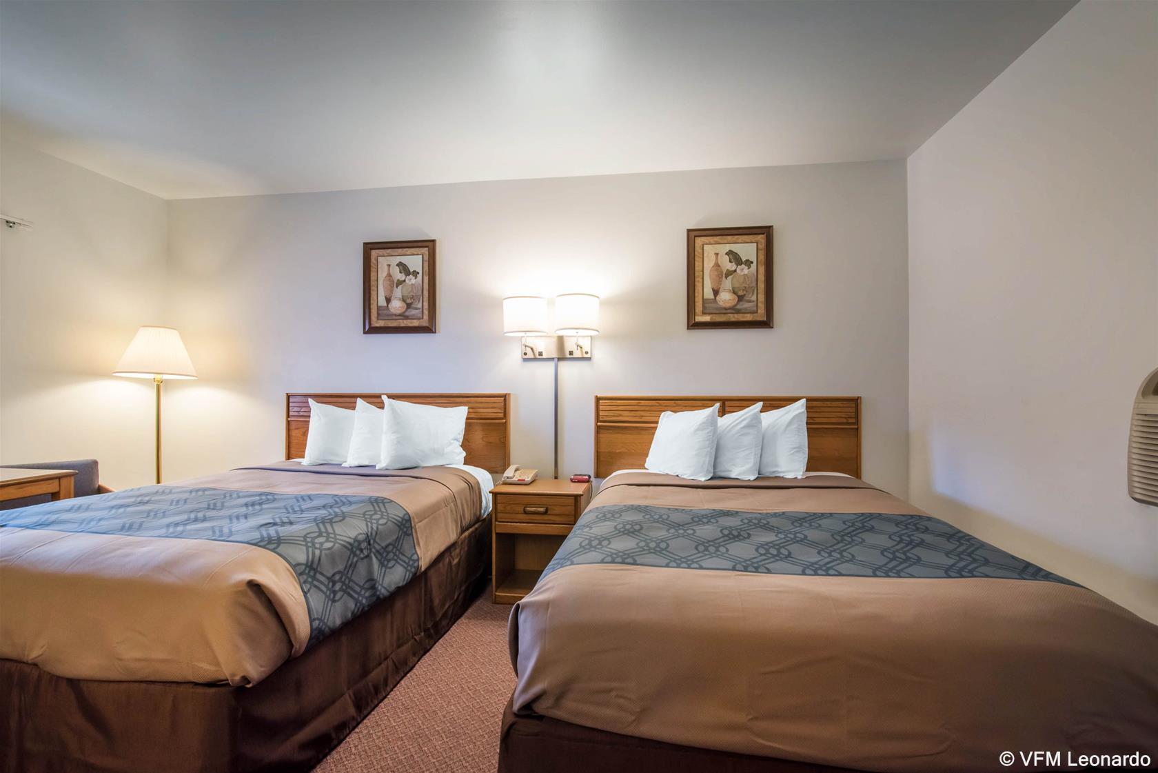 Econo Lodge St Albans Town سانت ألبانز المظهر الخارجي الصورة
